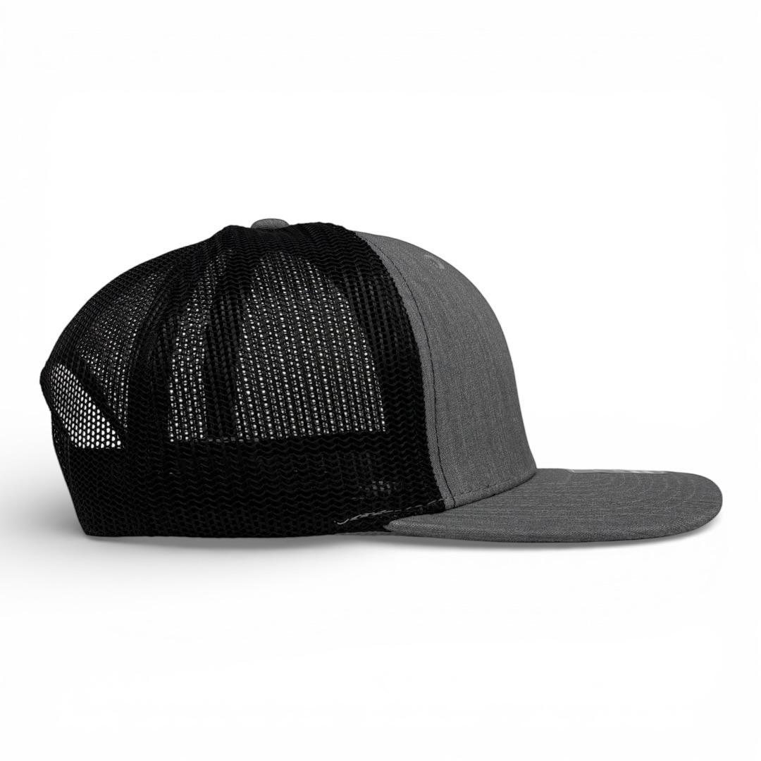 Gorra Diamond Snapback 206 trucker lisa o con bordado personalizado al mayoreo - Insignia Bordados