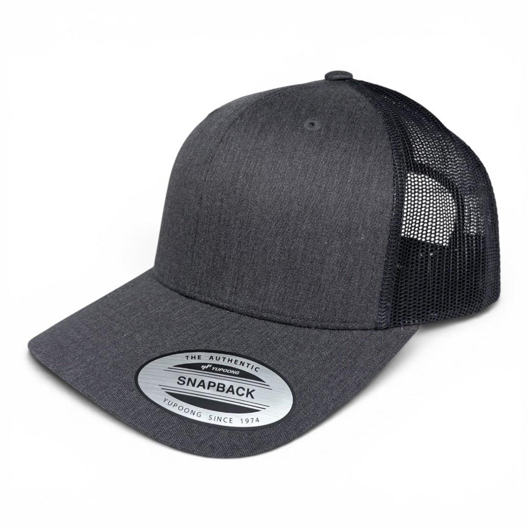 Gorra Flexfit 6606 Classic Trucker  SnapBack  - Lisa o con Bordado Personalizado,Mayoreo